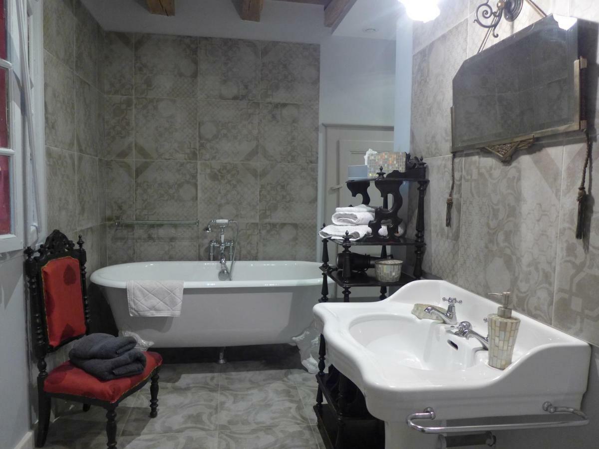 Le Piano Hotel Biesles Ngoại thất bức ảnh